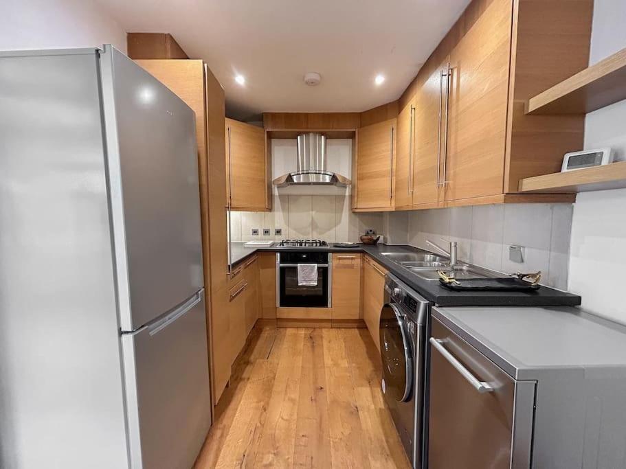 Appartamento Two Bedroom Notting Hill Delight Londra