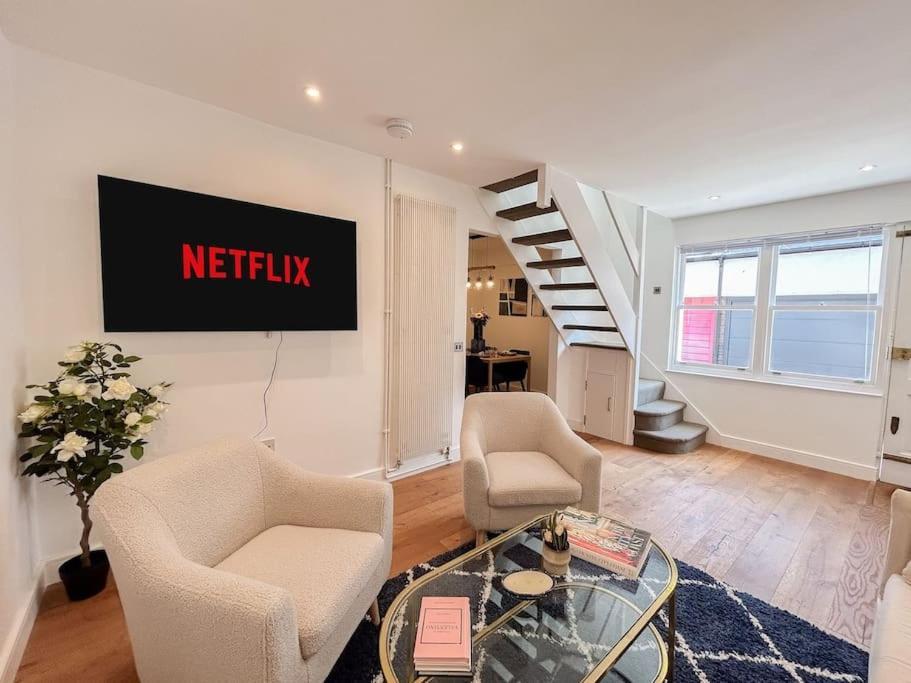 Appartamento Two Bedroom Notting Hill Delight Londra